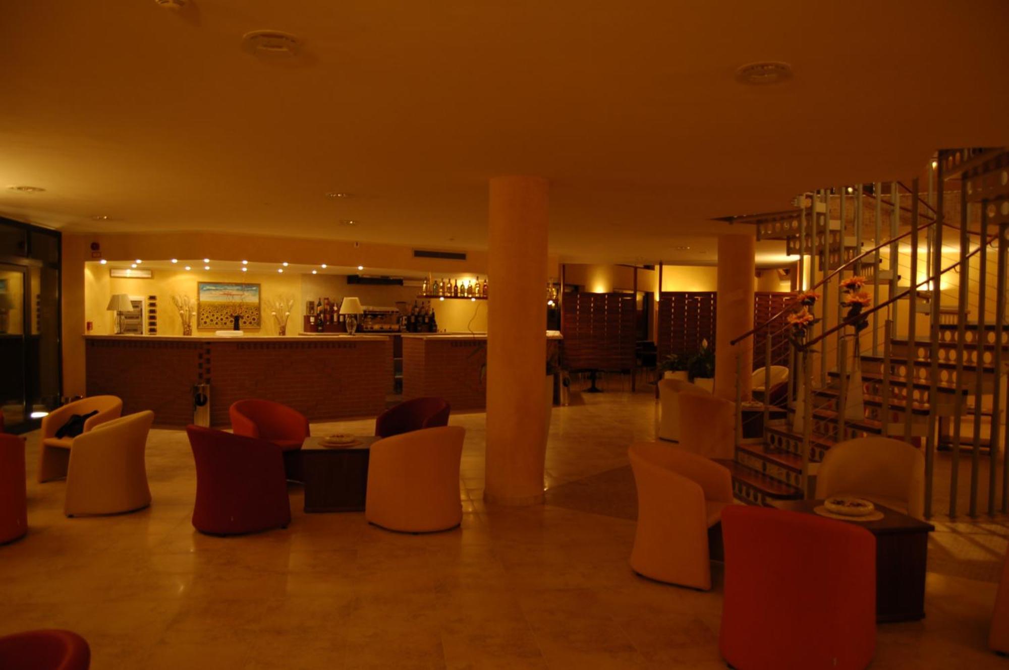 Hm Motelhotel Castellazzo Bormida Kültér fotó
