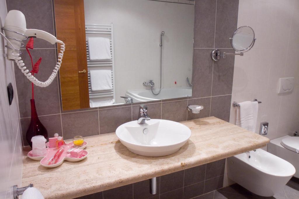 Hm Motelhotel Castellazzo Bormida Szoba fotó