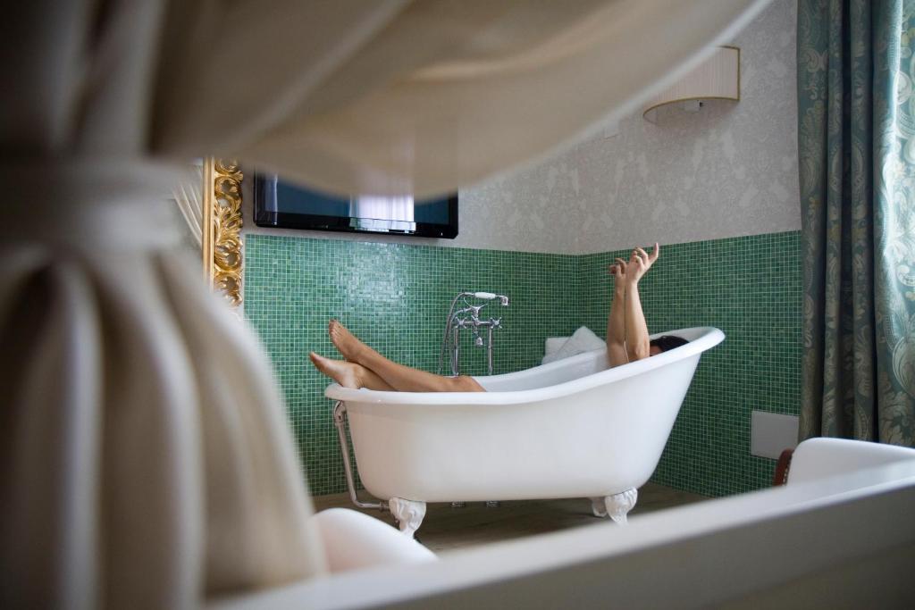 Hm Motelhotel Castellazzo Bormida Szoba fotó