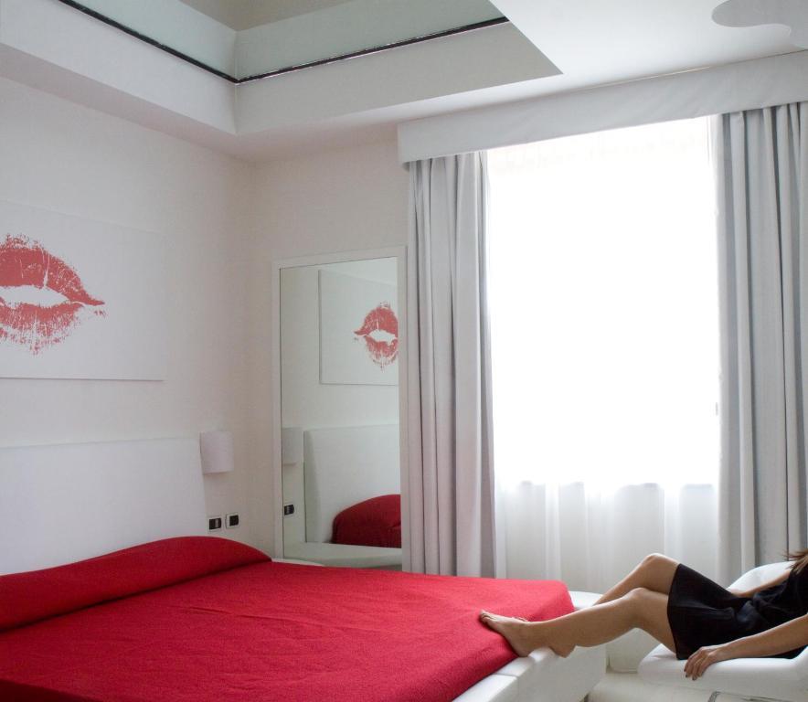 Hm Motelhotel Castellazzo Bormida Szoba fotó